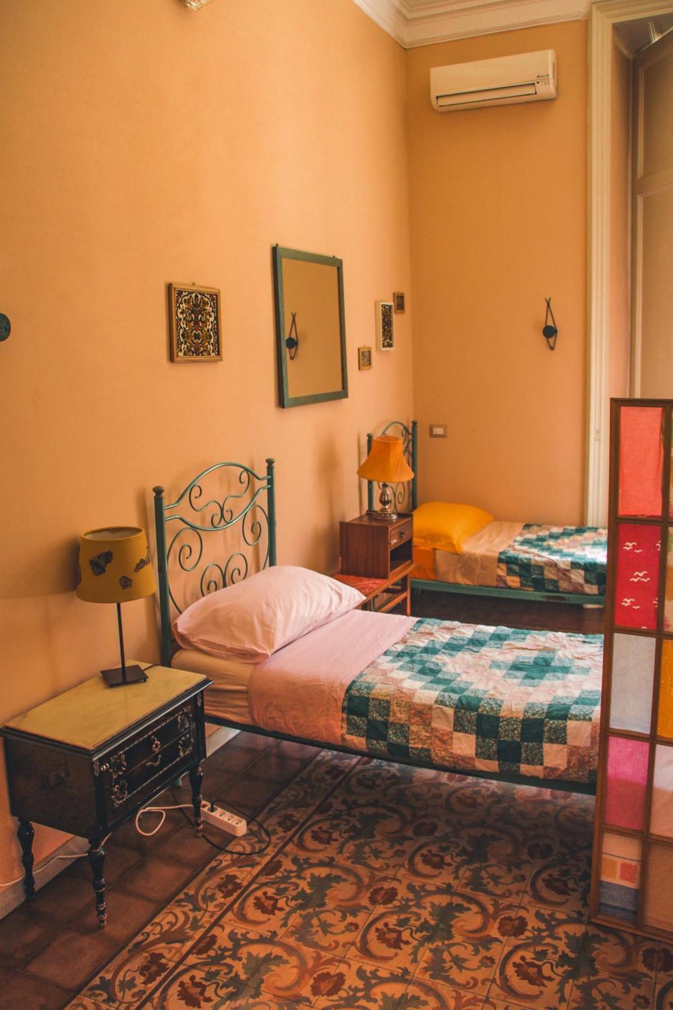 Casa Verdi - House Of Travelers Pensión